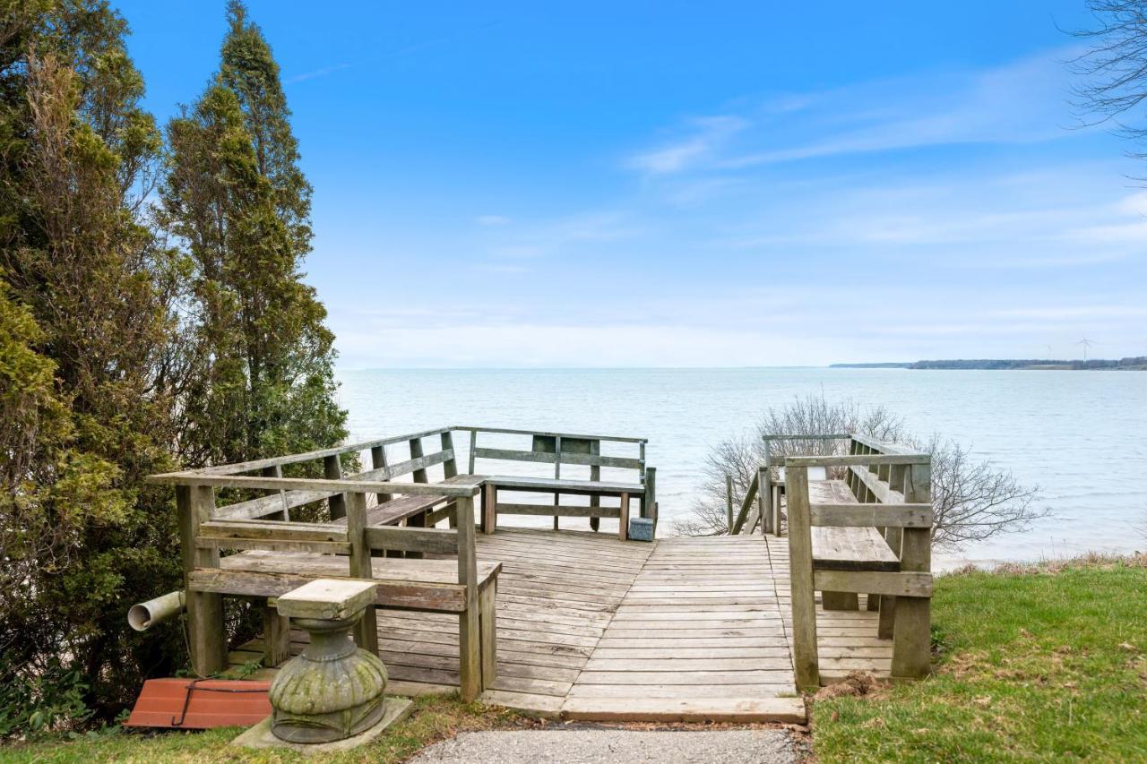 Luxe Lodges On Lake Erie Port Dover Zewnętrze zdjęcie
