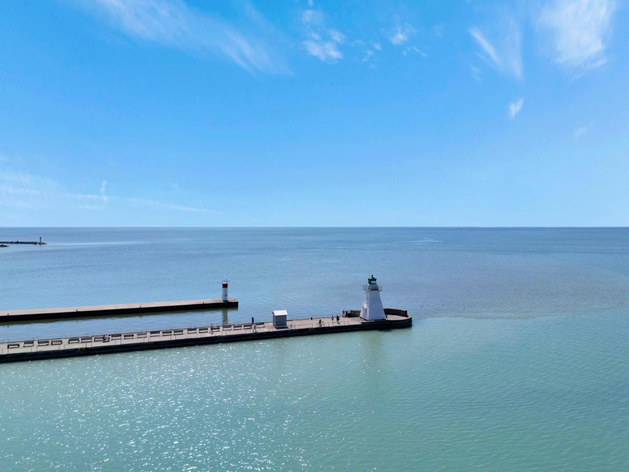 Luxe Lodges On Lake Erie Port Dover Zewnętrze zdjęcie